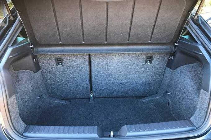 SEAT Ibiza FR Sport 1.0 TSI Petrol 95 5-speed manual