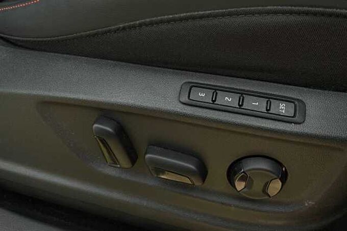 SEAT Ateca FR Sport 1.5 EcoTSI Petrol 150 7-speed DSG-auto